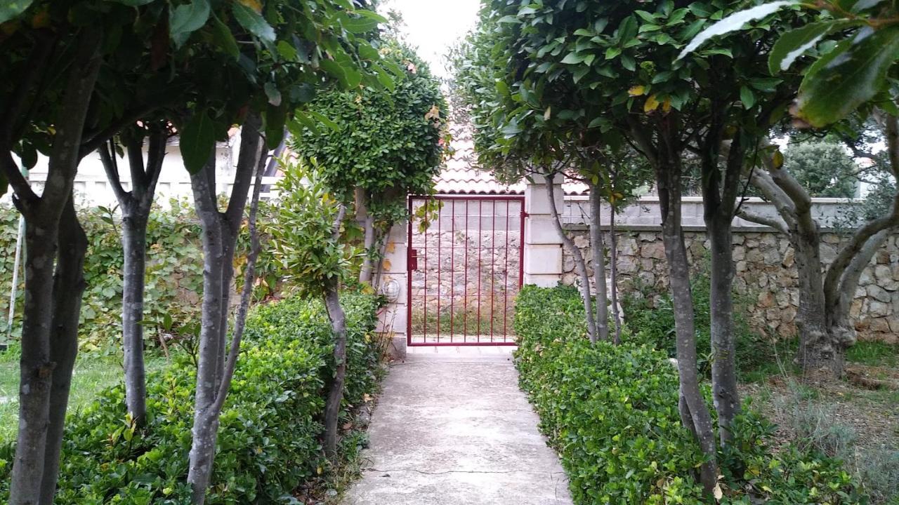Apartments Lovor Silba Luaran gambar