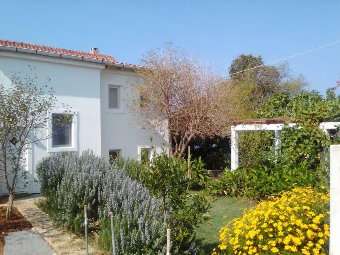 Apartments Lovor Silba Luaran gambar