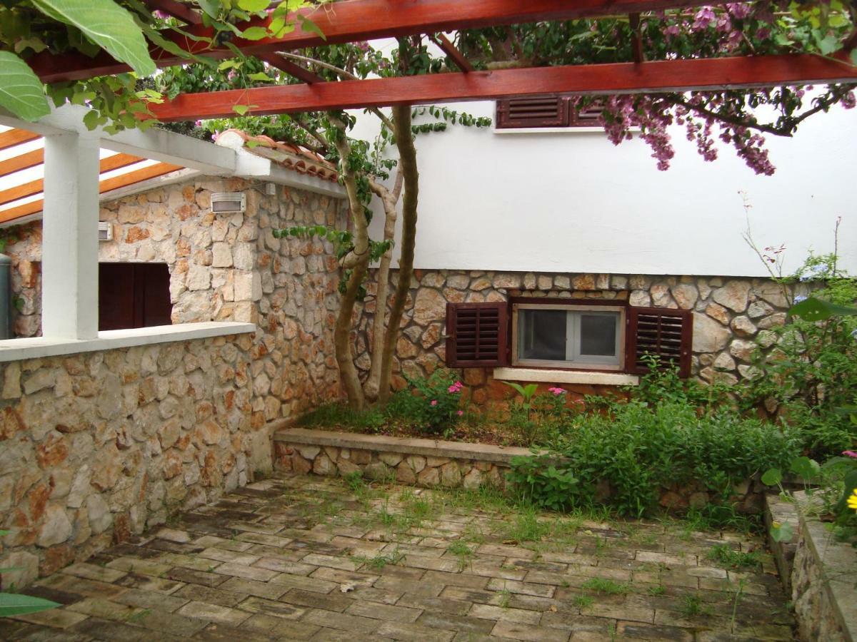Apartments Lovor Silba Luaran gambar