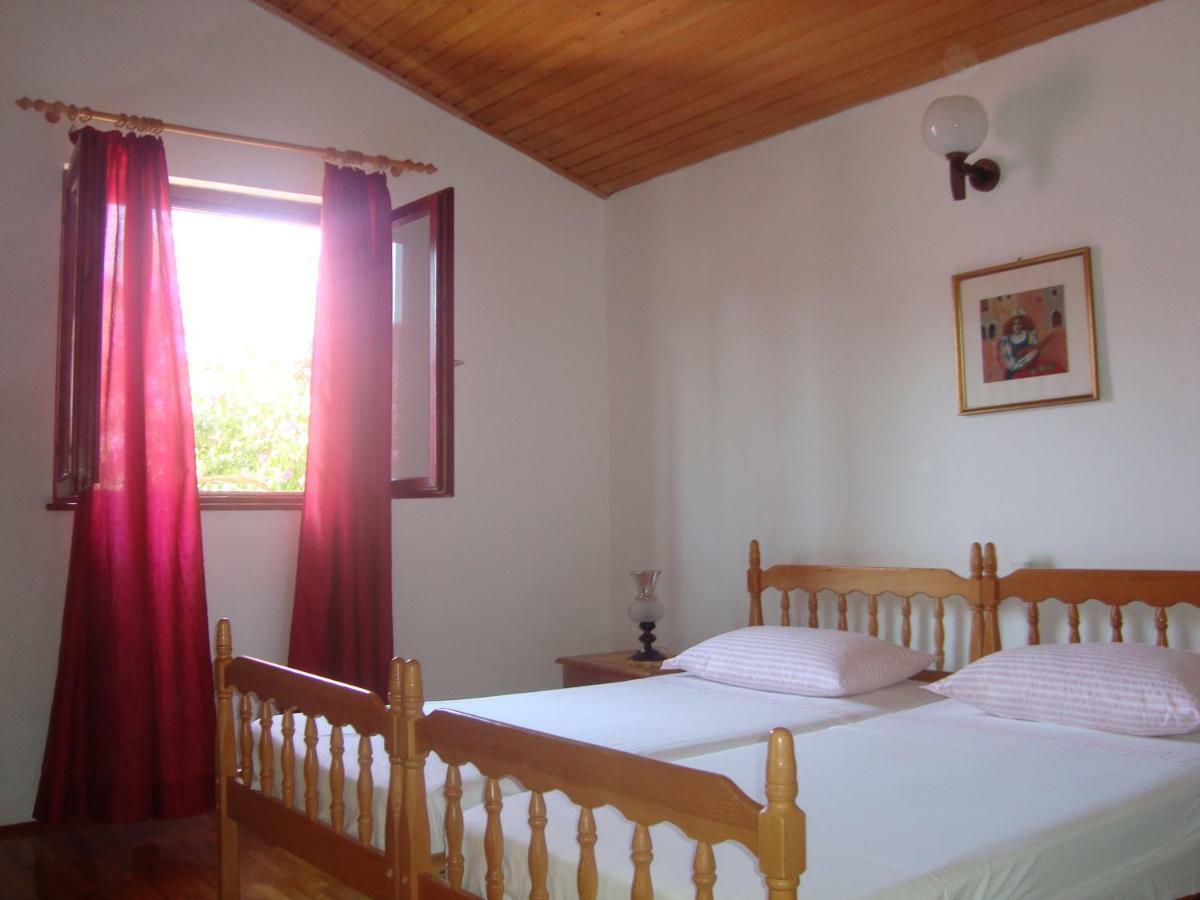 Apartments Lovor Silba Luaran gambar