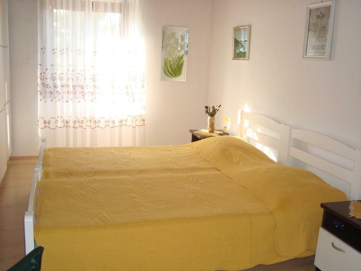 Apartments Lovor Silba Luaran gambar