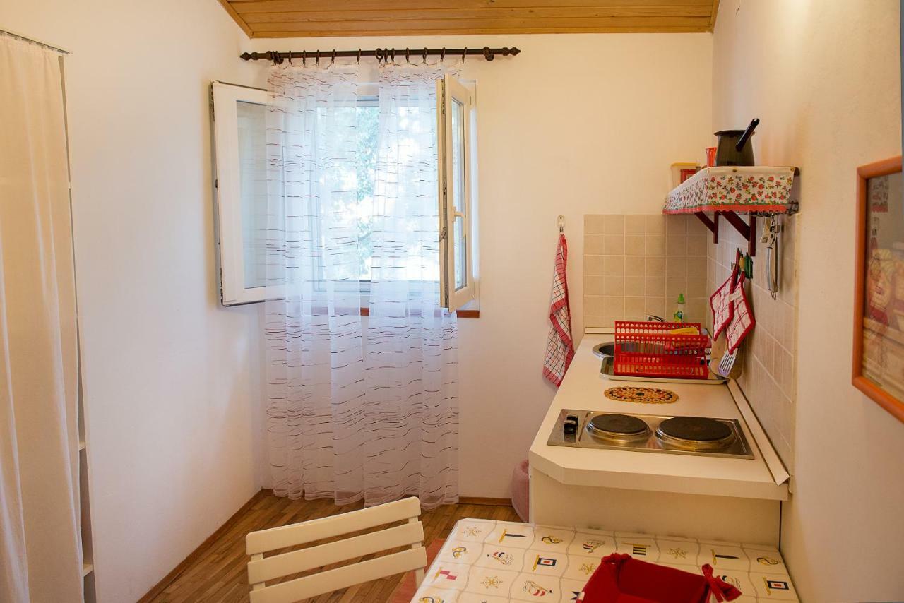 Apartments Lovor Silba Luaran gambar
