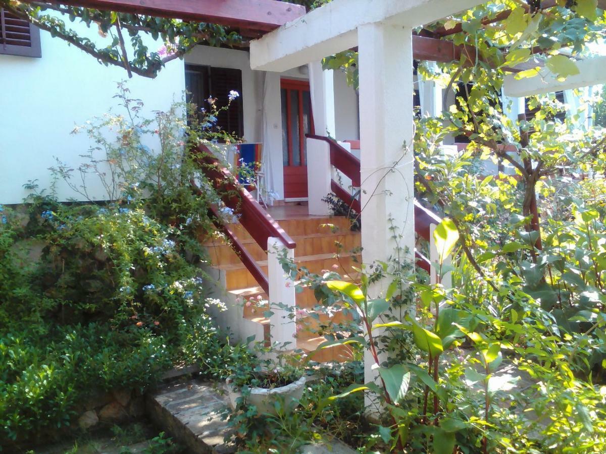 Apartments Lovor Silba Luaran gambar
