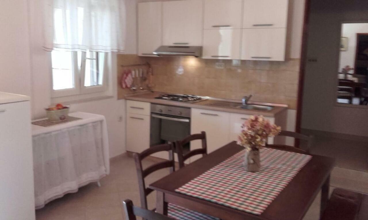 Apartments Lovor Silba Luaran gambar