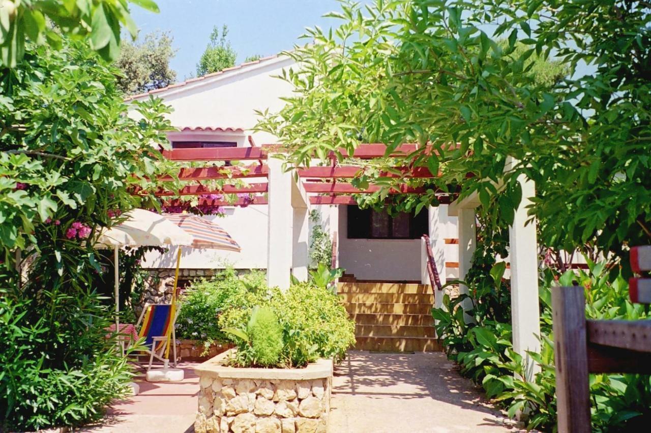 Apartments Lovor Silba Luaran gambar